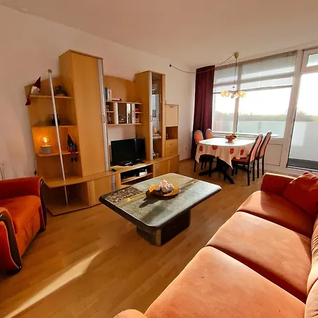 Apartment P05-008 *